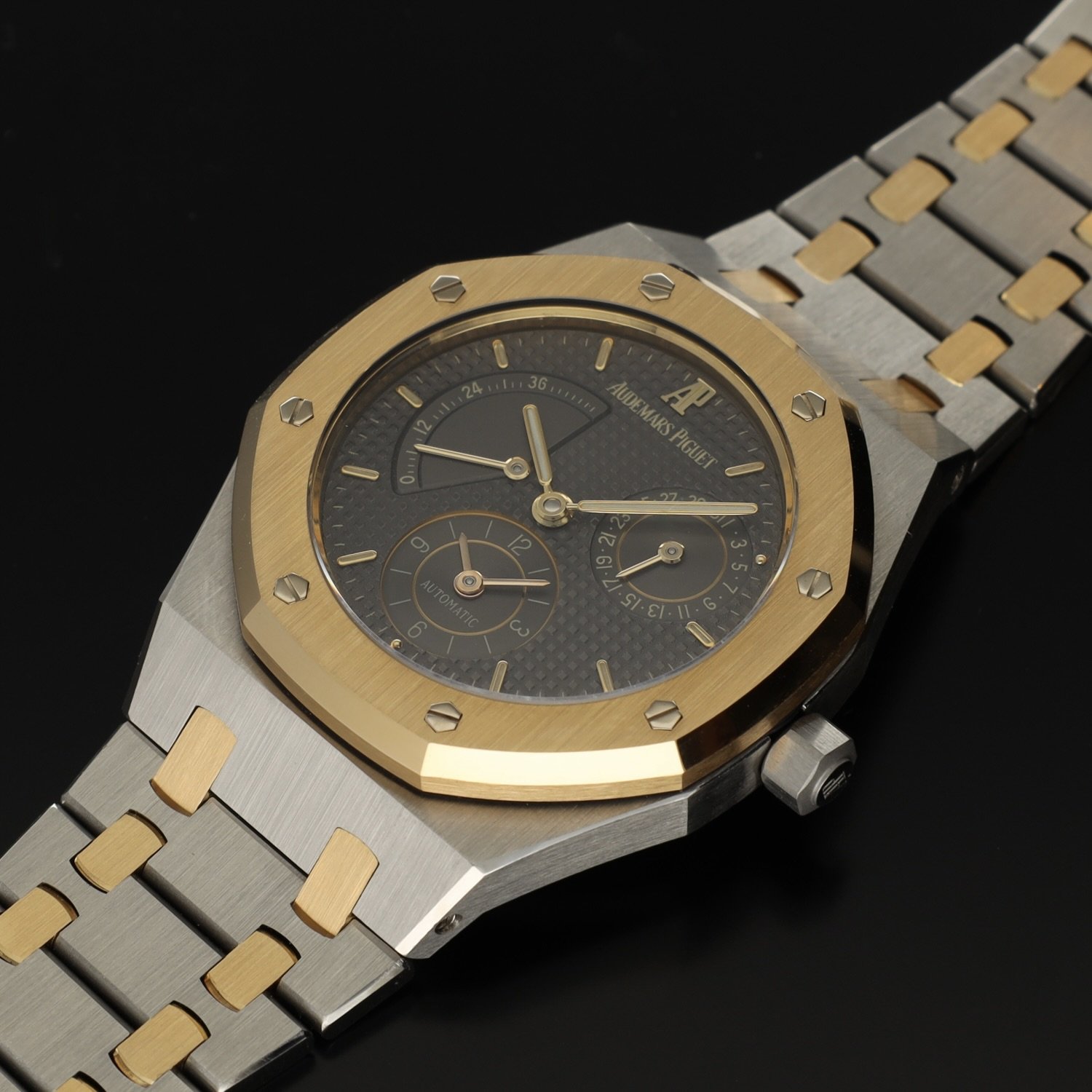 Audemars Piguet Dual Time 25730SA