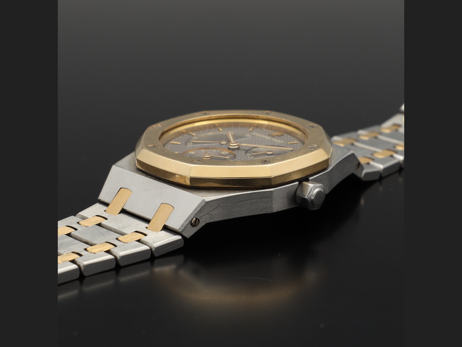 AP Dual Time 25730SA — before