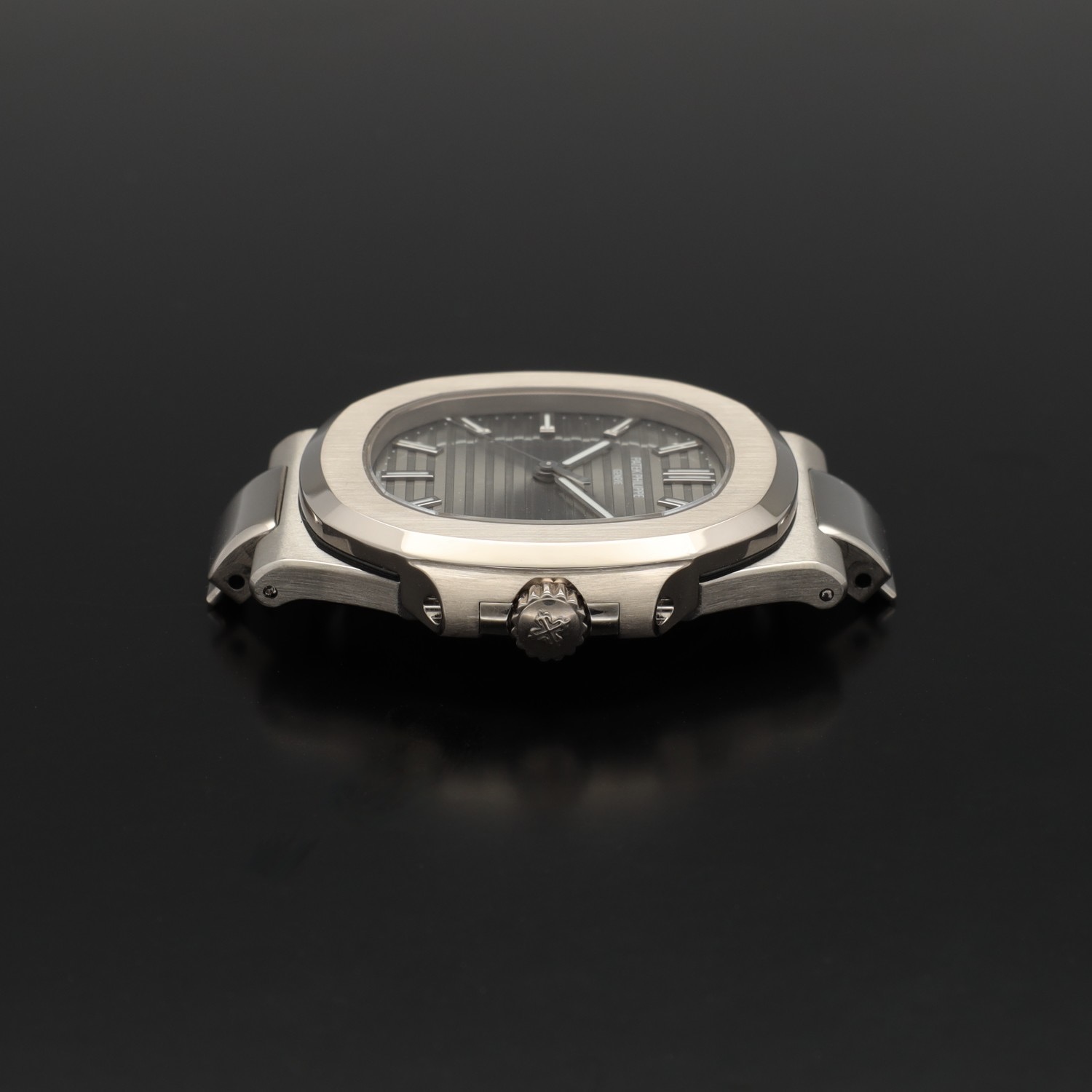 Patek Nautilus 5711G