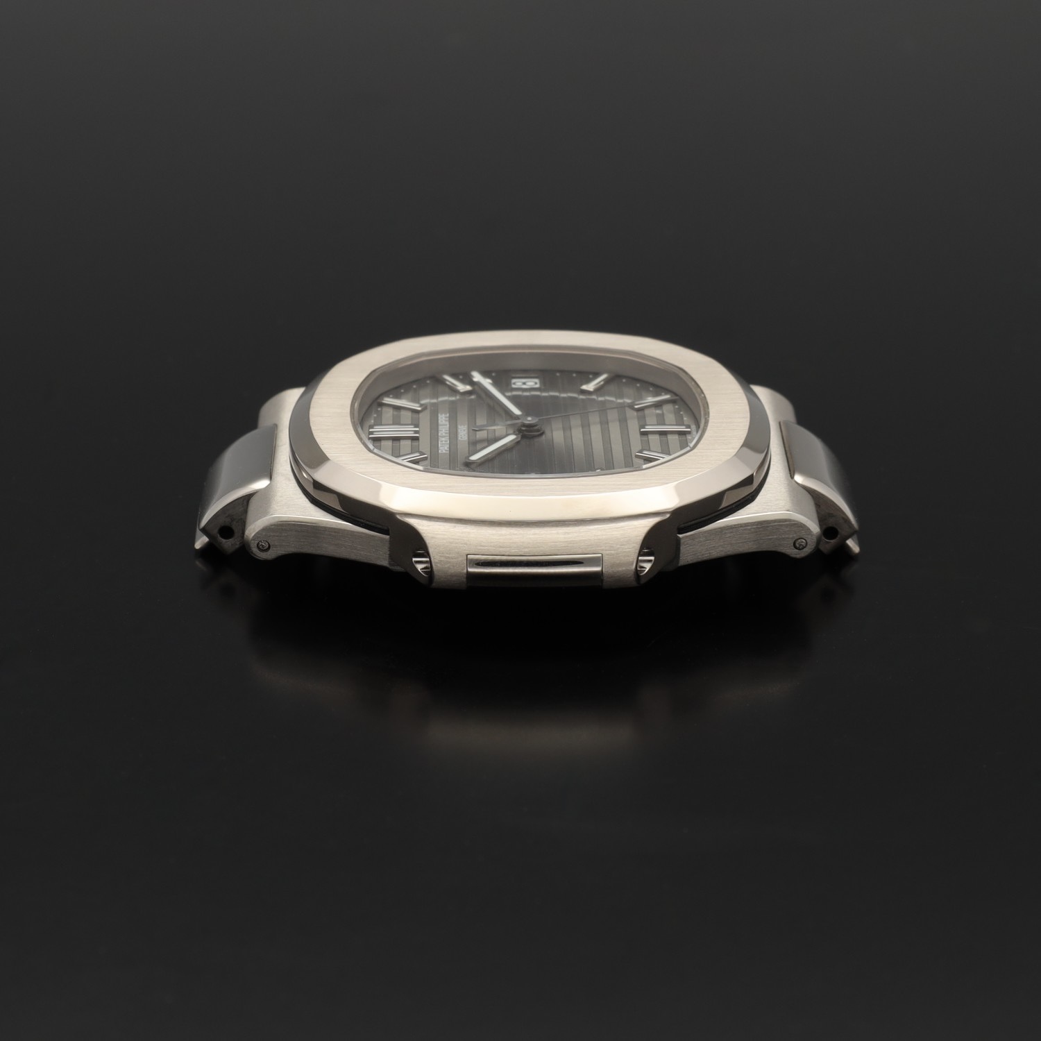 Patek Nautilus 5711G